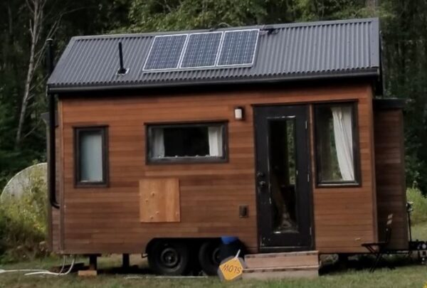 https://www.northshoredailypost.com/wp-content/uploads/2021/01/tiny-home-600x405.jpg